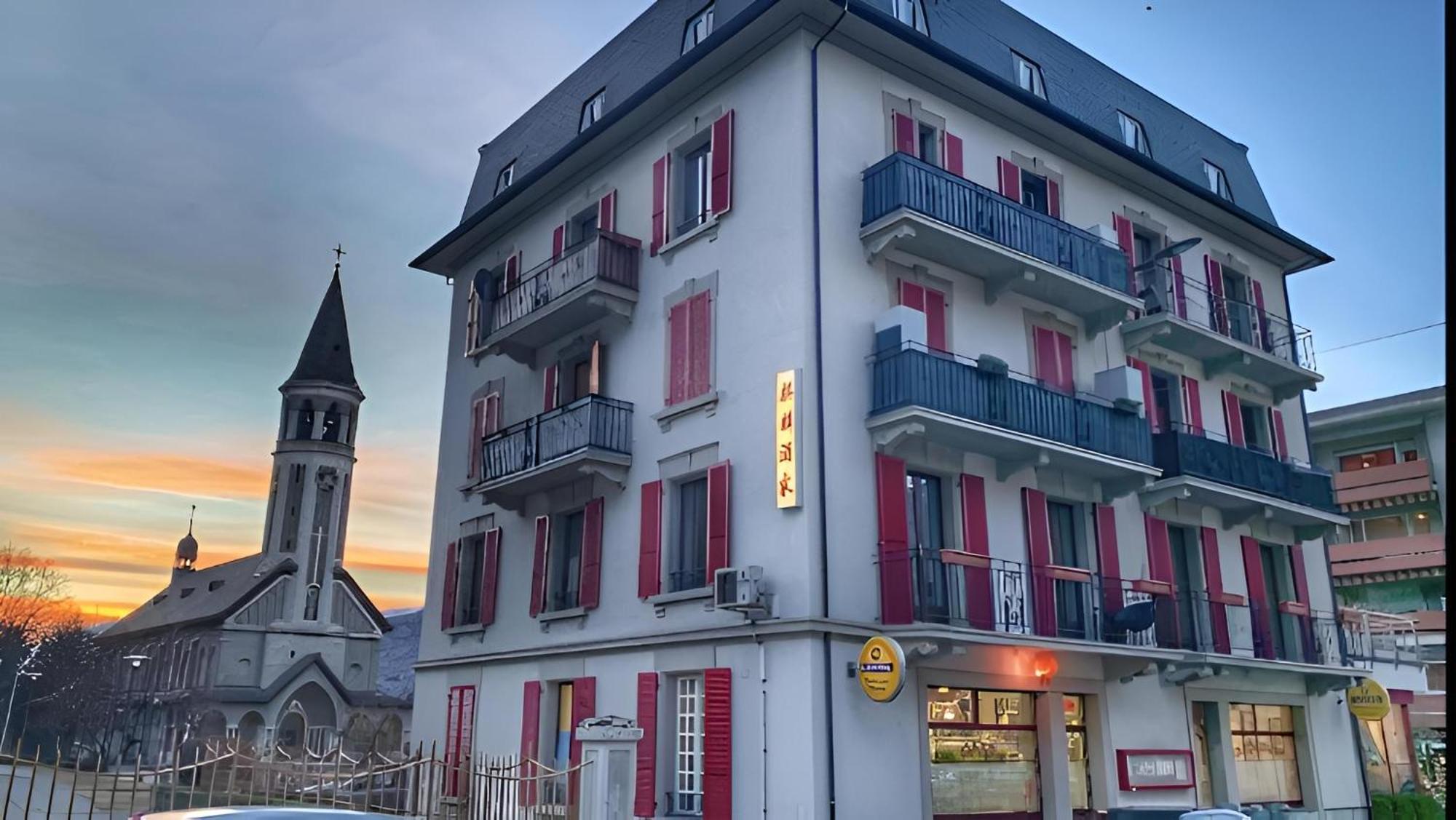 Today Appartement Famille Chippis Exterior photo